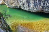 45 - a picco sul fiume